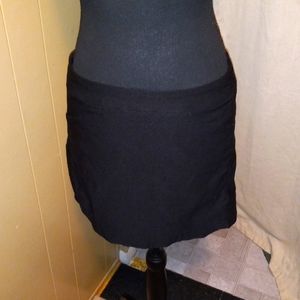 Coconut Row black skort size 2p